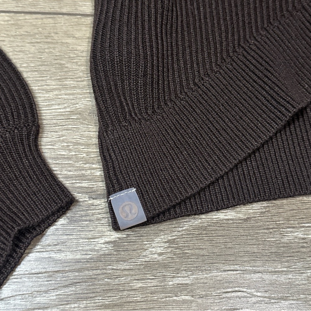 NWOT Lululemon Reversible Crossover Sweater In Espresso - Picture 15 of 16